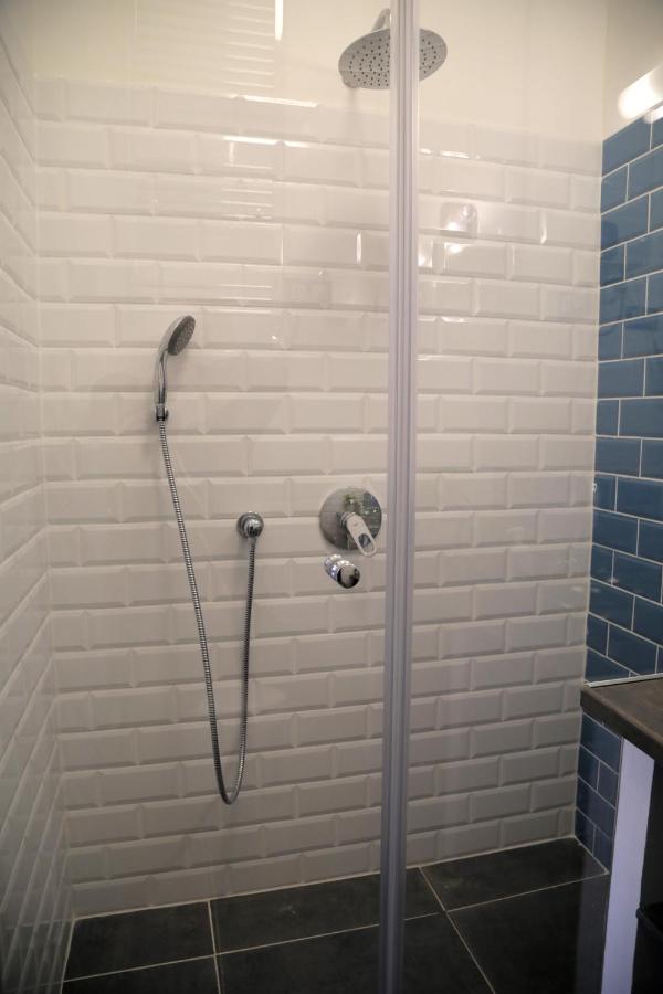 Sweety Blue Apartman Near Oktogon بودابست المظهر الخارجي الصورة